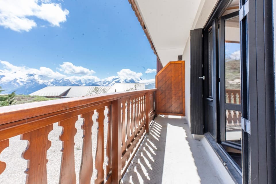 L'Eclose - Au Pied des Pistes avec Parking Privé Apartment in Huez