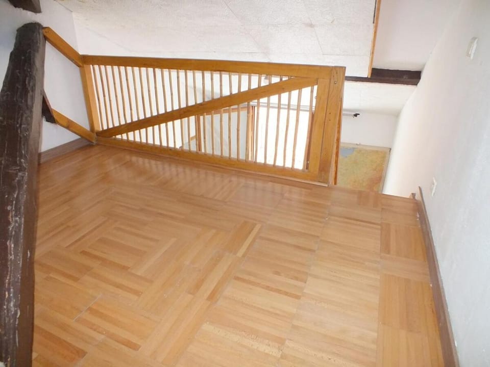 Ideally located apartment with viewsappartement de caractère avec belle vue Apartment in Béziers