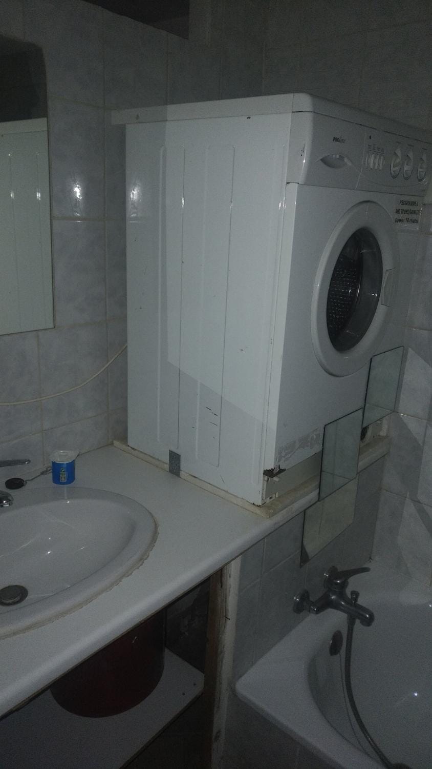 Ideally located apartment with viewsappartement de caractère avec belle vue Apartment in Béziers