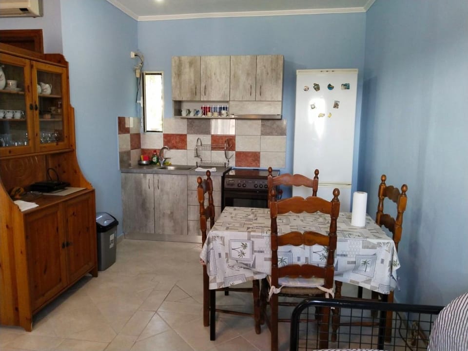 Mike House Apartment in Euboea