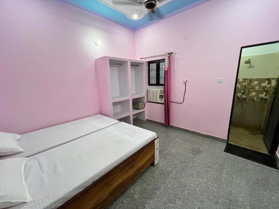 Singh Sadan Homestay B&B Vacation rental in Uttar Pradesh