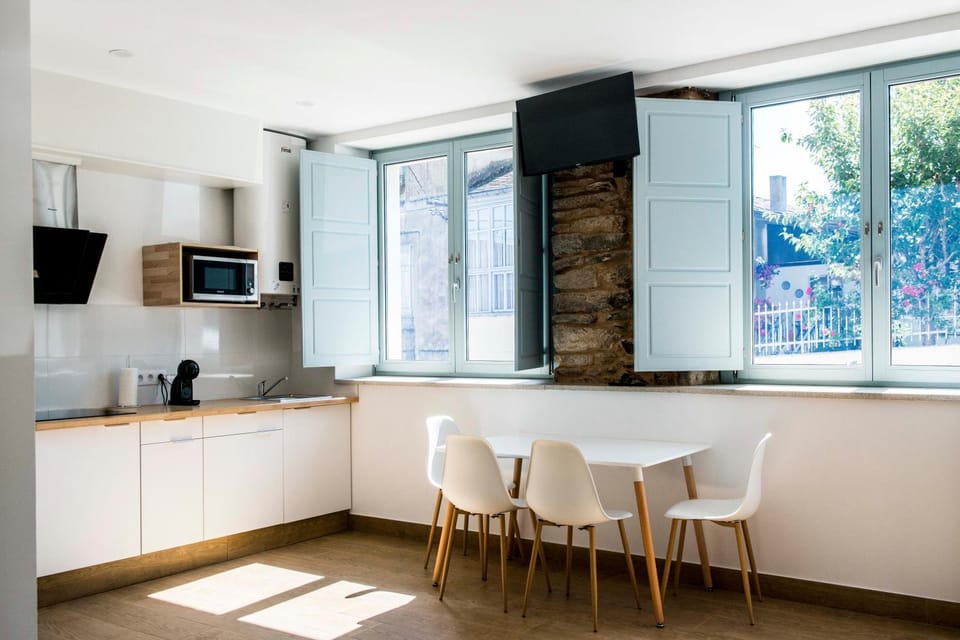 Kitchen or kitchenette, kitchen