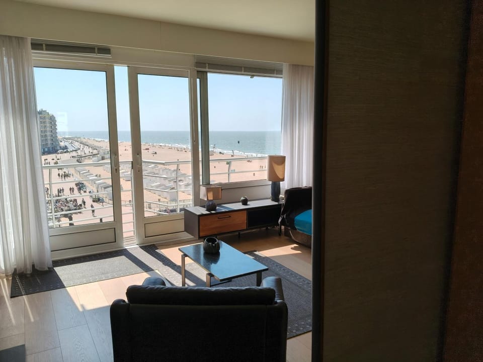 Valldemosa met uniek zeezicht Apartment in Ostend
