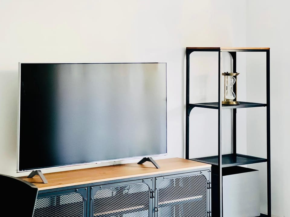 Communal lounge/ TV room, TV and multimedia, Evening entertainment