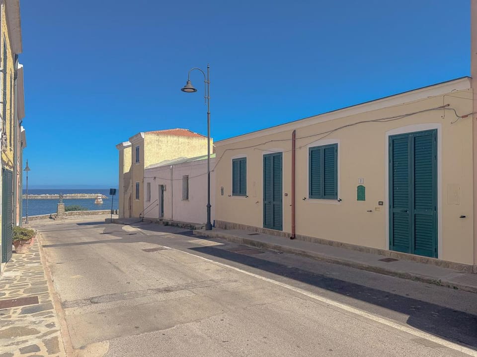 Stintino: near the Sea – Veranda & Relax Apartment in Stintino