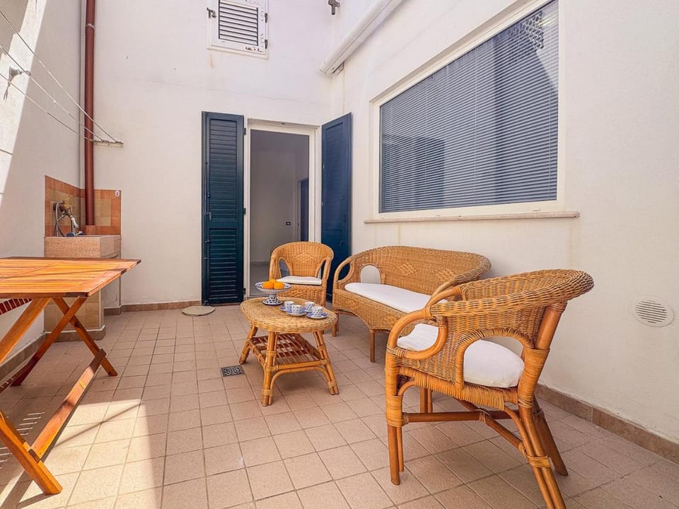 Stintino, near the Sea - Veranda and Relax by Host Hero Apartment in Stintino