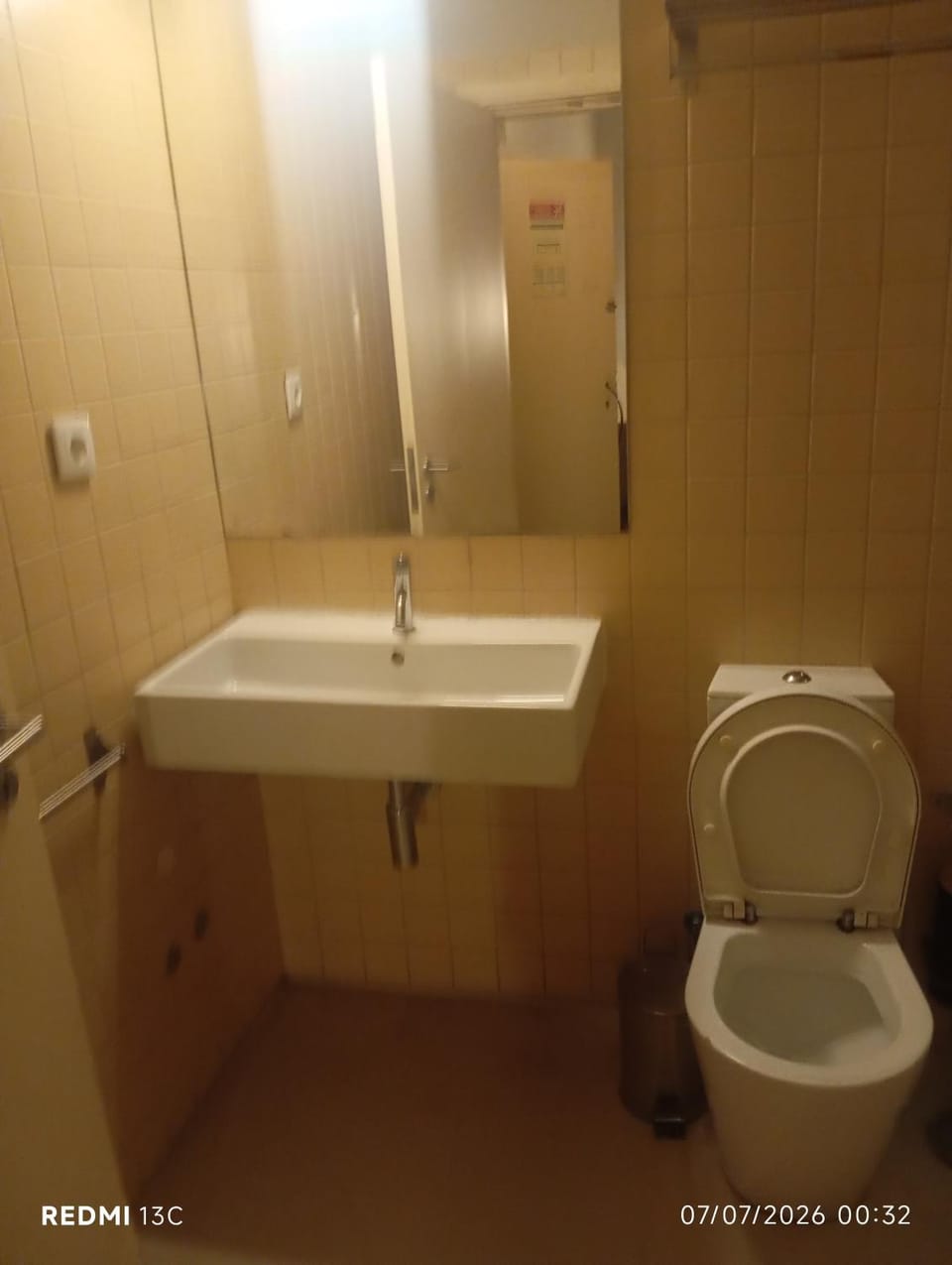Telhado solitario Apartment in Porto