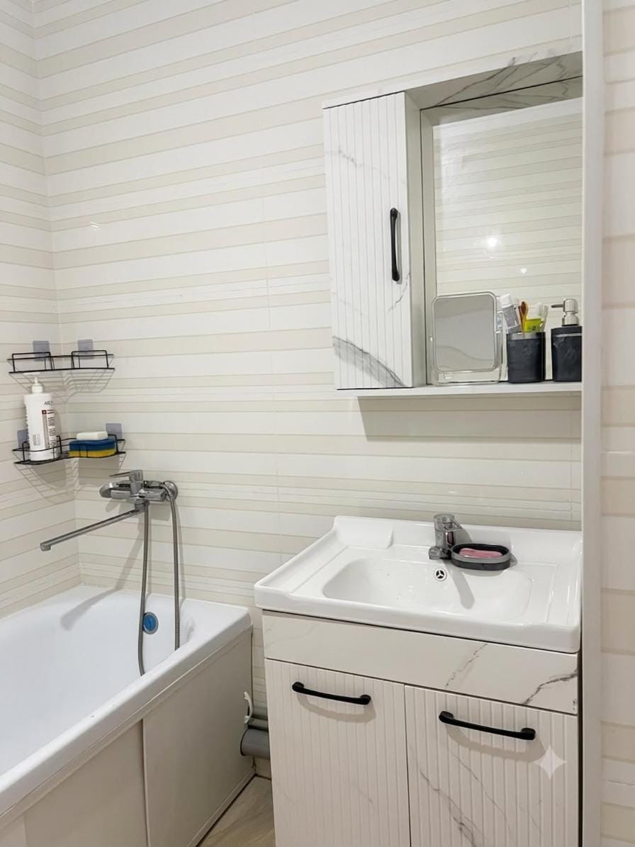 Cozy Studio near Airport & Aport Mall Apartment in Almaty