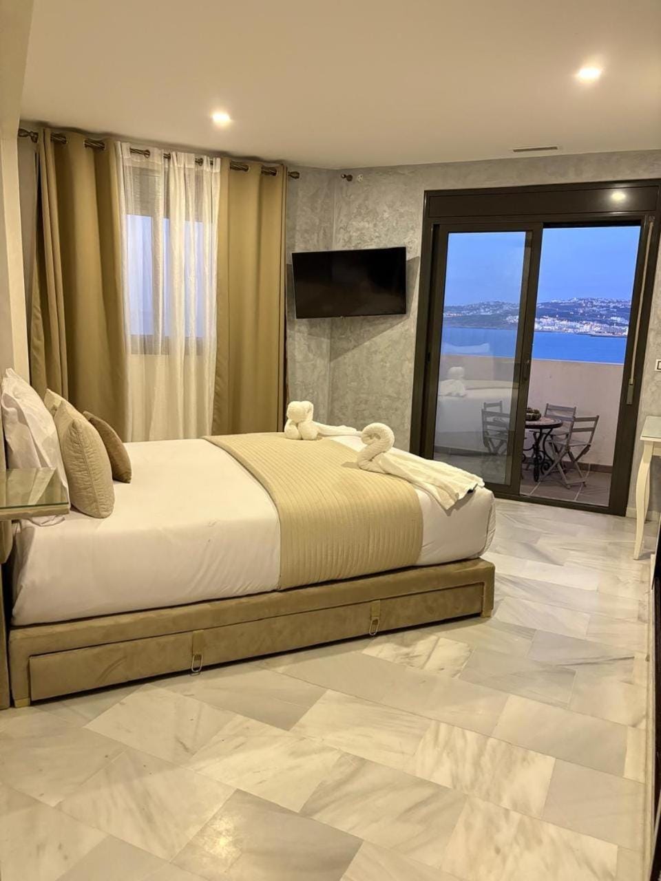 Appartement 3 chambres en front de mer Apartment in Tangier