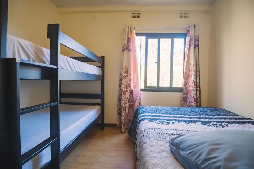 2BR Apartment Pool, Gym & backup power, Kabulonga Apartment in Lusaka