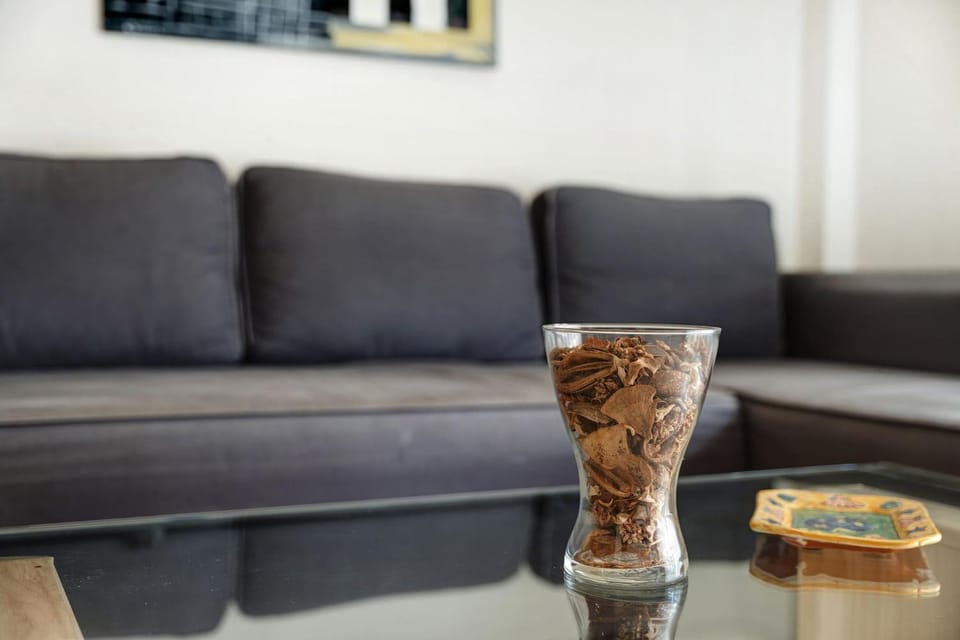 Living room, Food and drinks, Drinks, Non alcoholic drinks