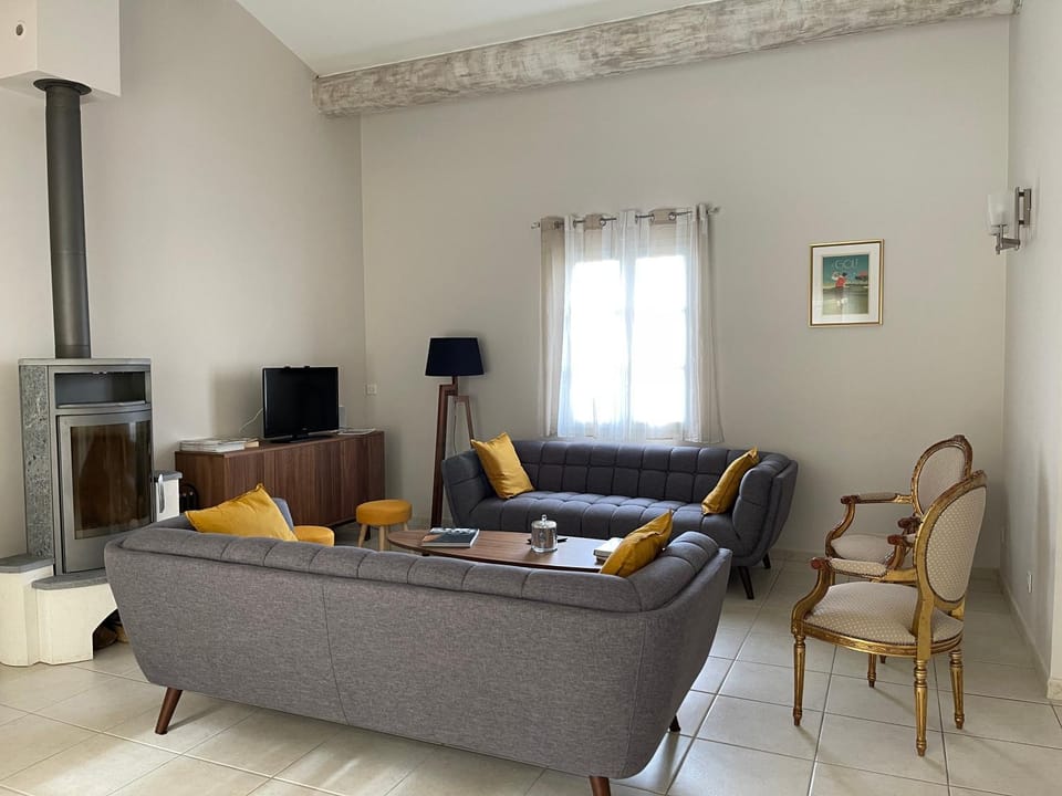 Property building, Living room