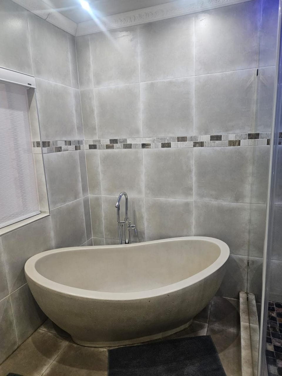 Lavish Place of Comfort Apartment in South Africa