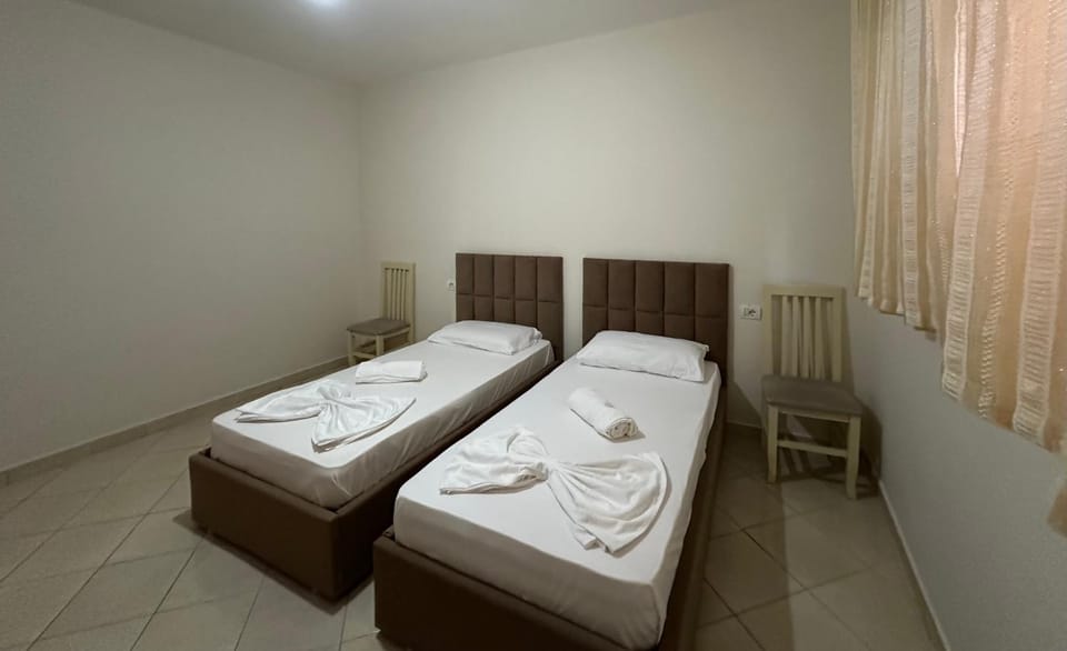 Photo of the whole room, Bedroom, towels