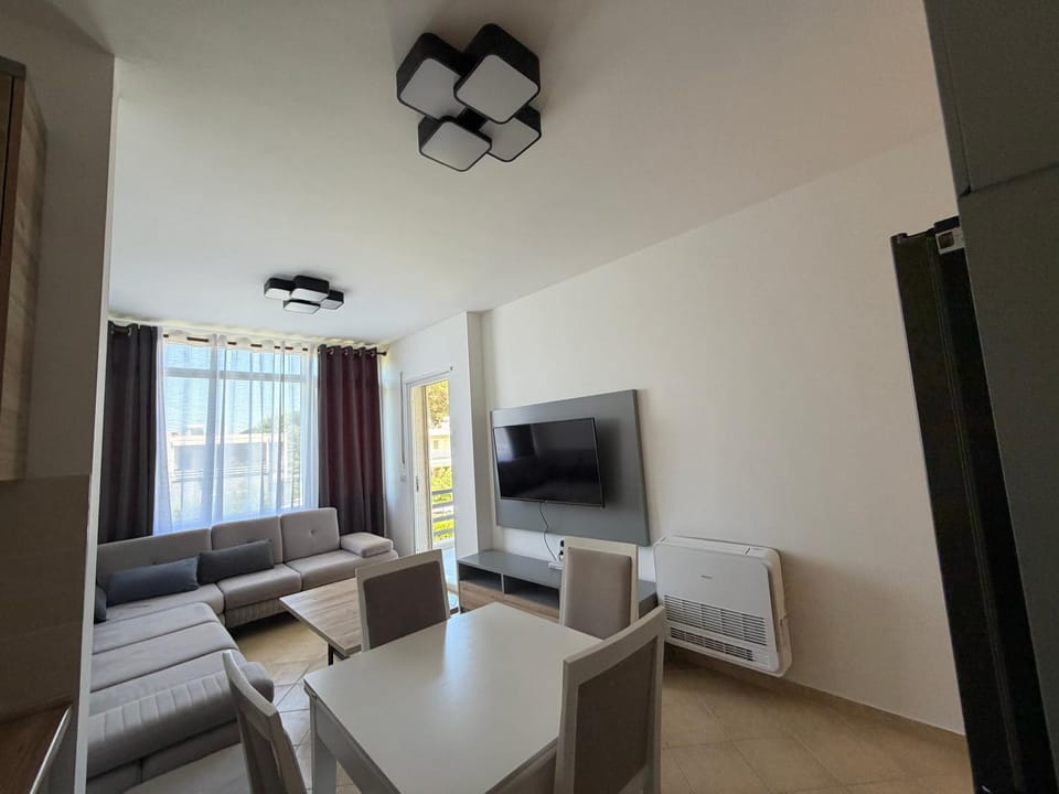 Near movenpic apartament Apartment in Tirana County, Albania
