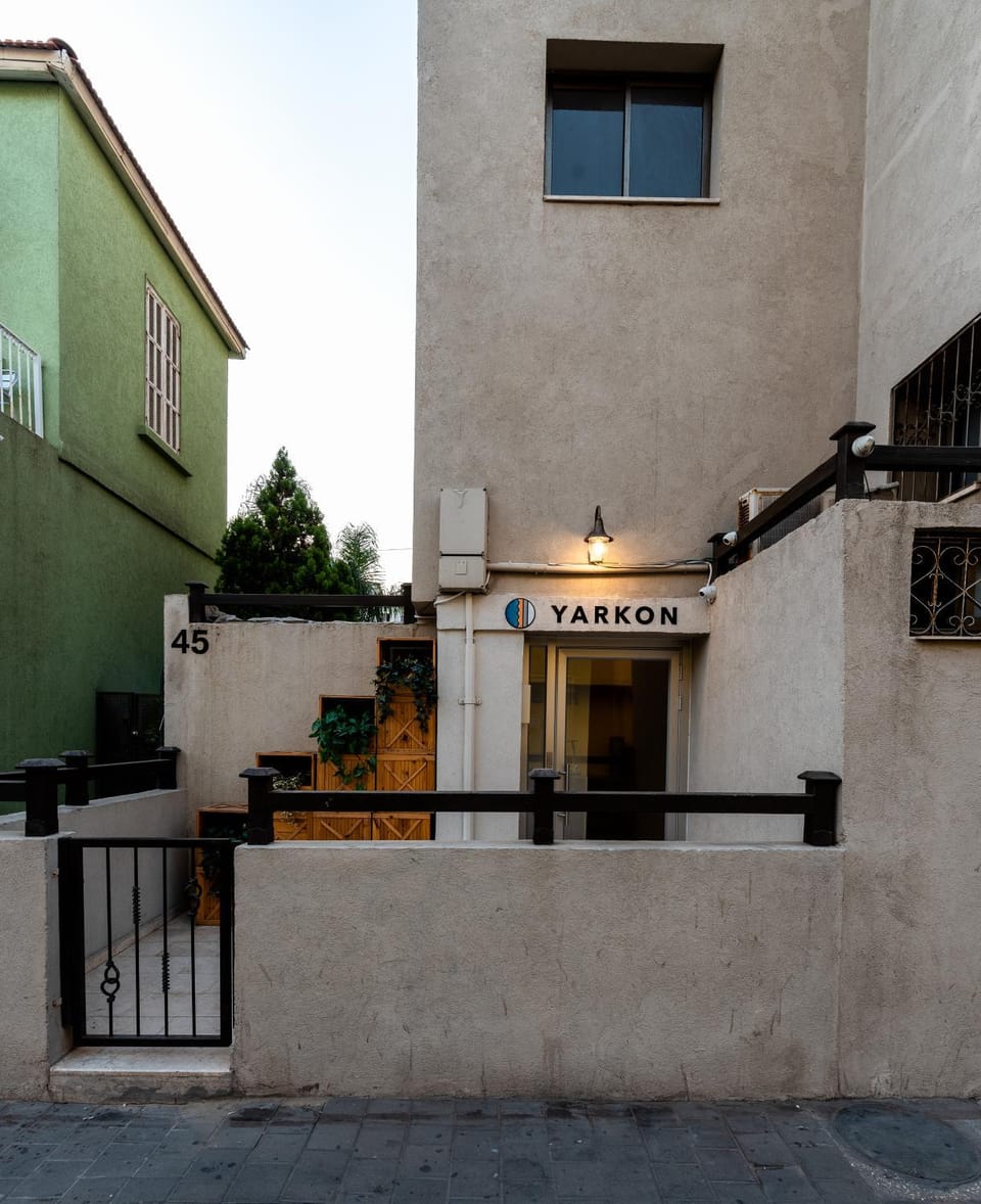 YARKON 45 - Beach Suits Apartment hotel in Tel Aviv-Yafo