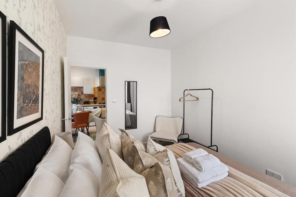 Hackney Gem next Transport Fast Centr London Access Apartment in London Borough of Hackney