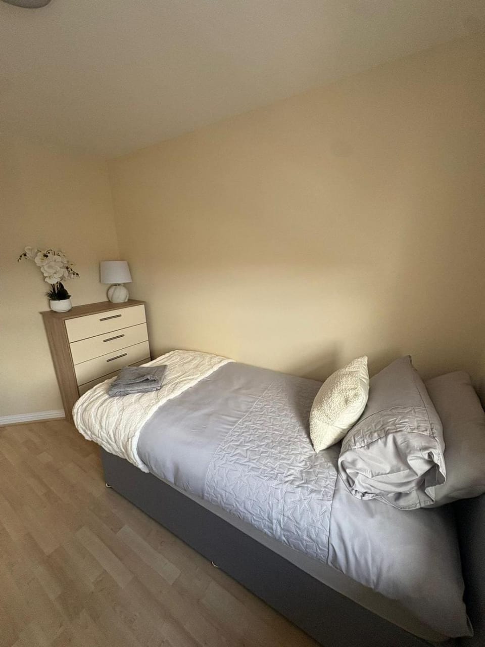 Carfin Heights Apartment in Motherwell