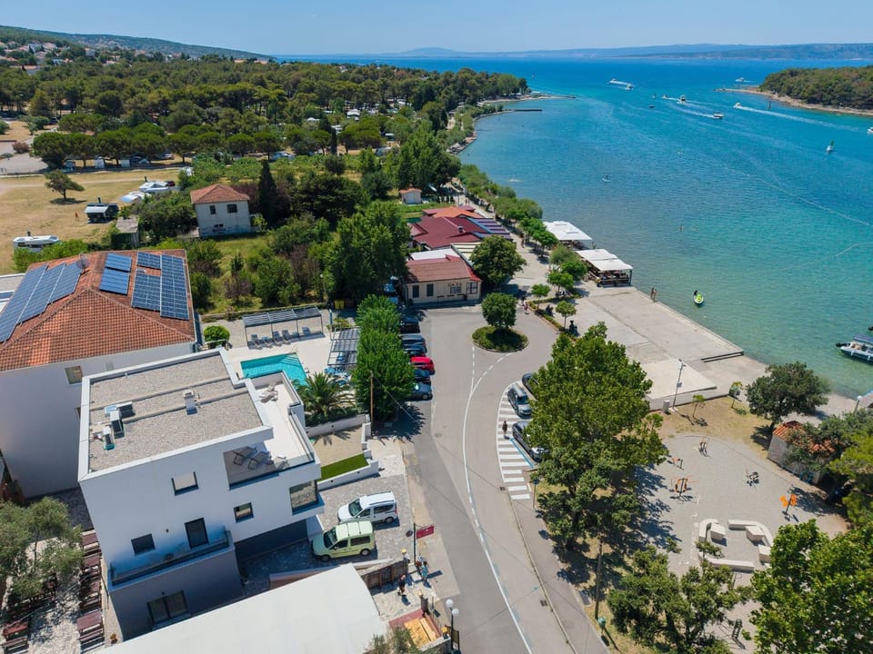 Luxurius Villa Vinka 50m from the beach by EL-PI TOURS Villa in Primorje-Gorski Kotar County