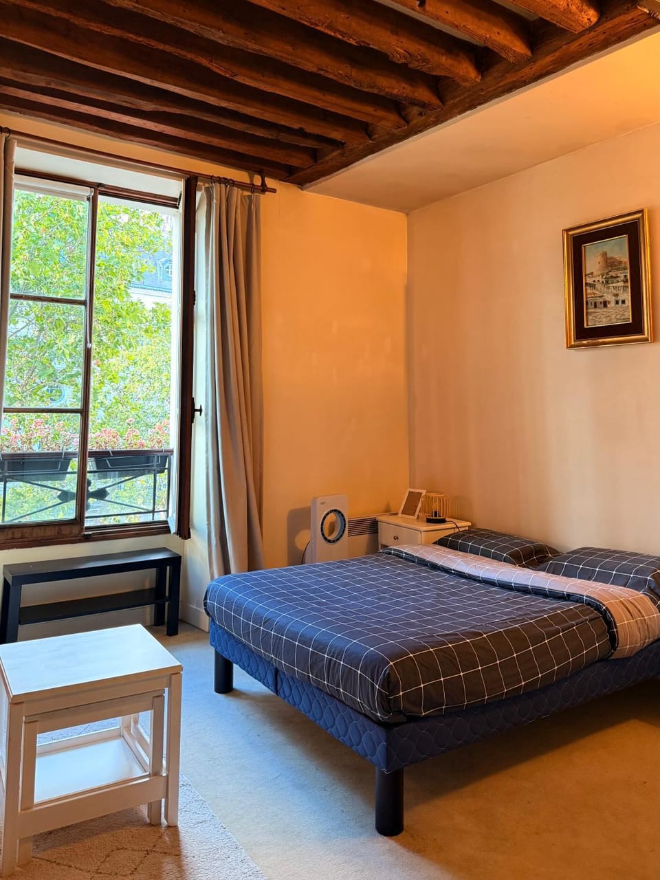 Studio Lumineux Central dans le Marais - Saint-Martin Apartment in Paris
