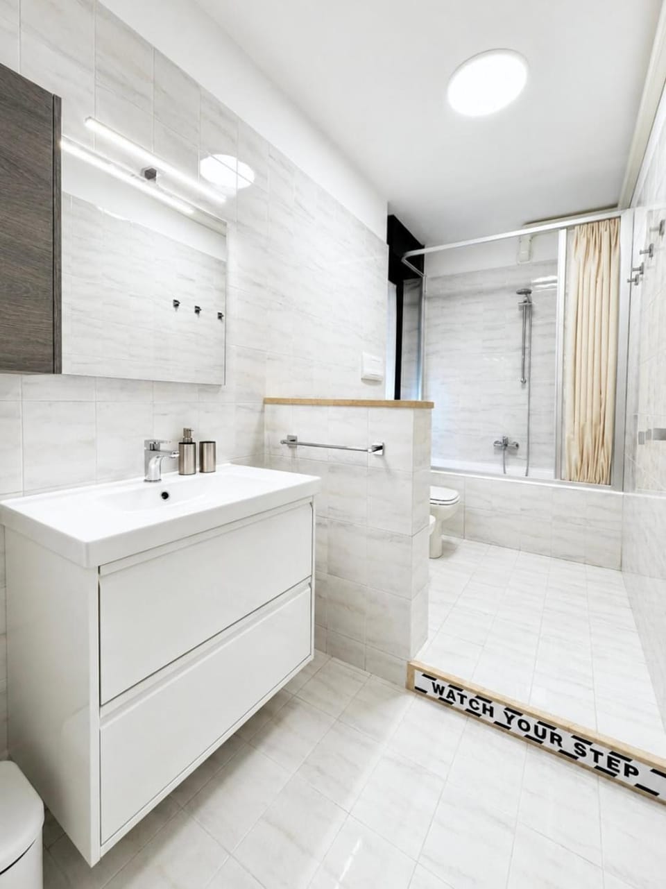 Shower, Bathroom, Bath