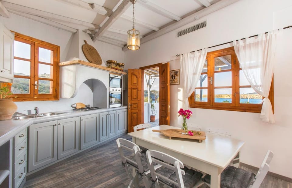 Kitchen or kitchenette, Beach