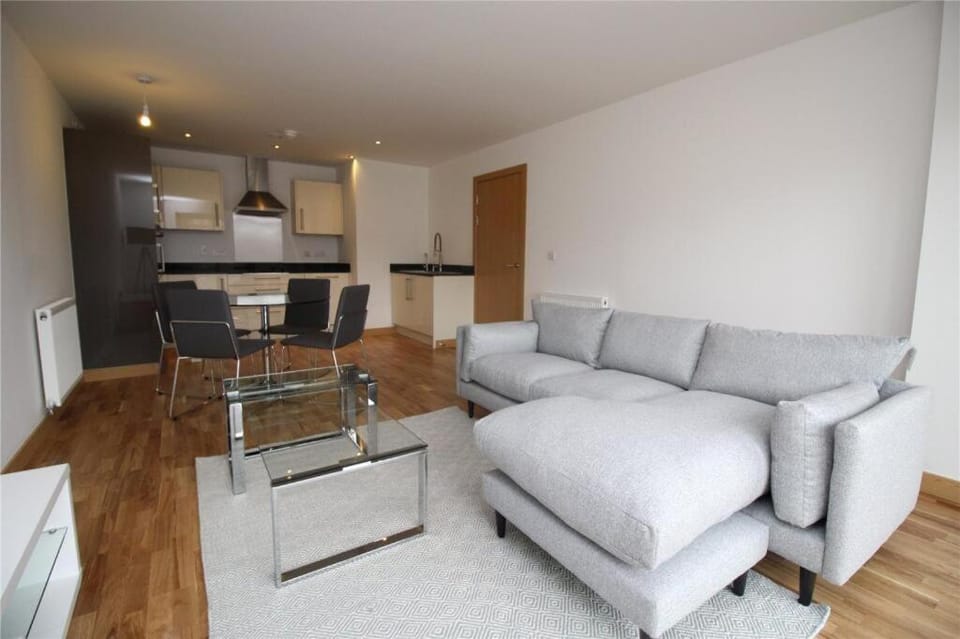Luxury Dartford Apartment, 2 Beds, Free Parking Apartment in Dartford