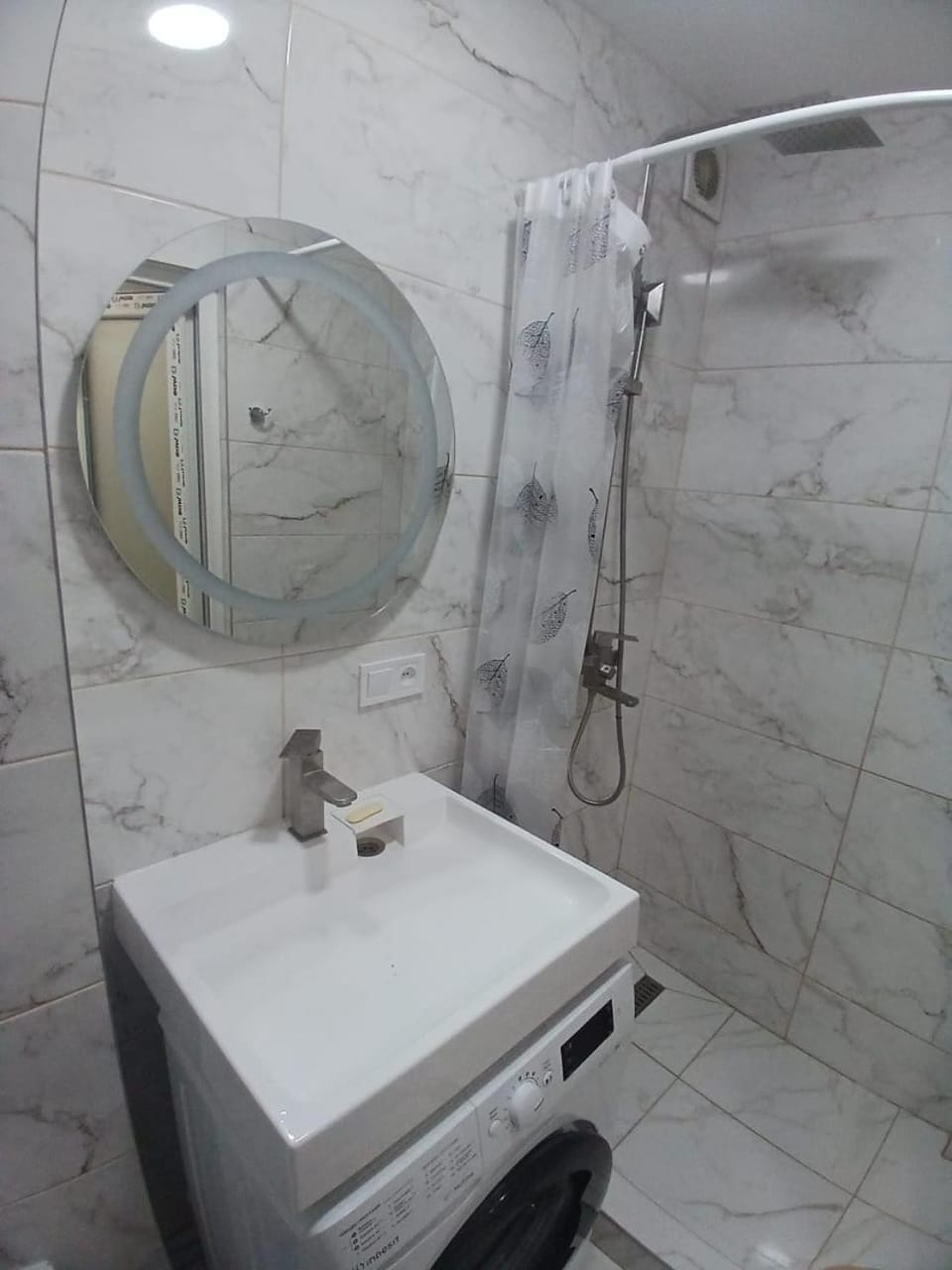 Shower, Bathroom