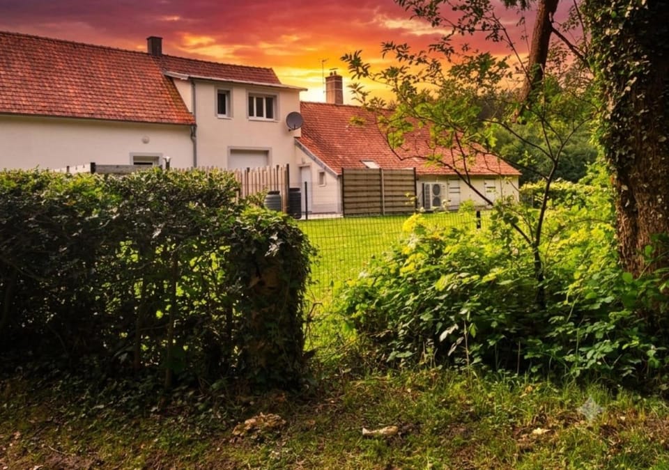 Property building, Natural landscape, Garden view
