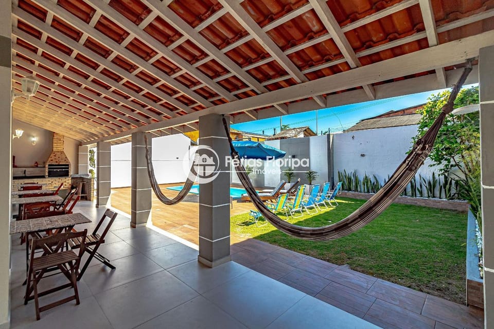 Paraíso House Novo Campeche: Conforto e Lazer Próximo à Praia House in Florianopolis