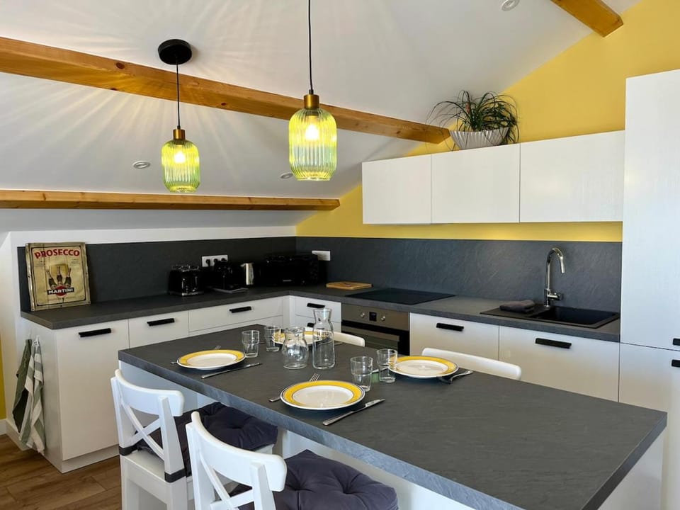 Kitchen or kitchenette, stove