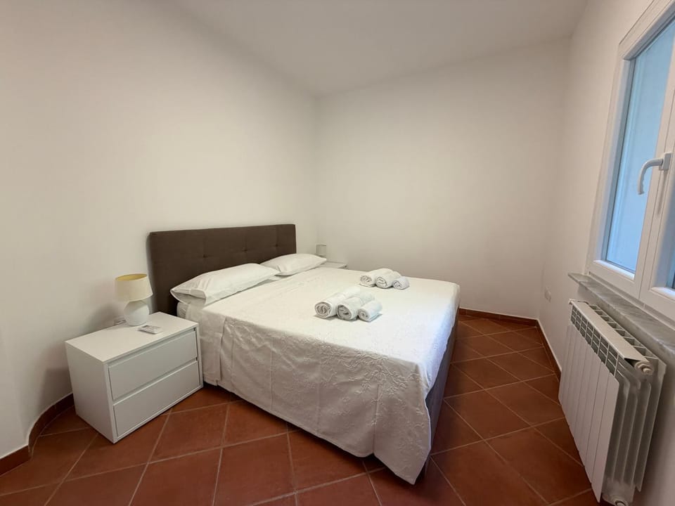 Marinella Retreat - Brezza House in Italy