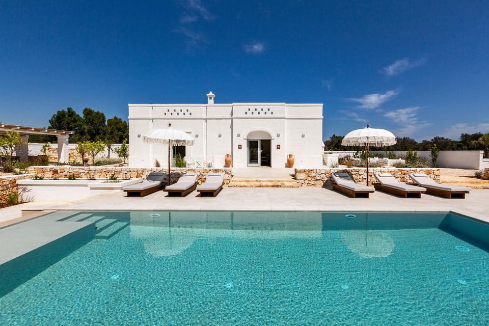 Property building, Swimming pool