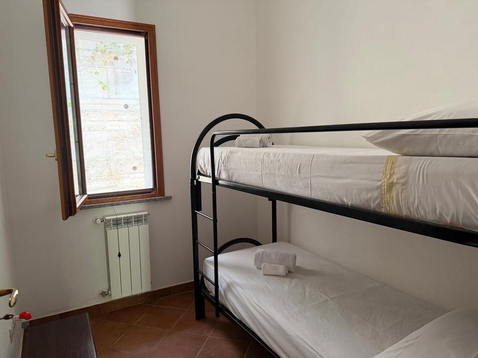 Marinella Retreat - Sole House in Italy