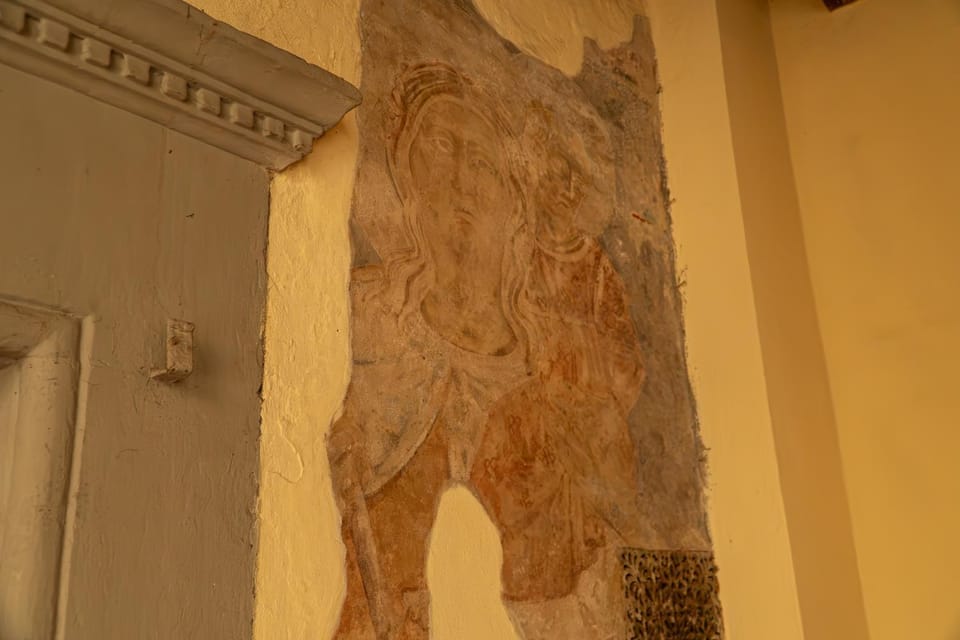Charming Historic Apartment by Ponte Vecchio Apartment in Florence