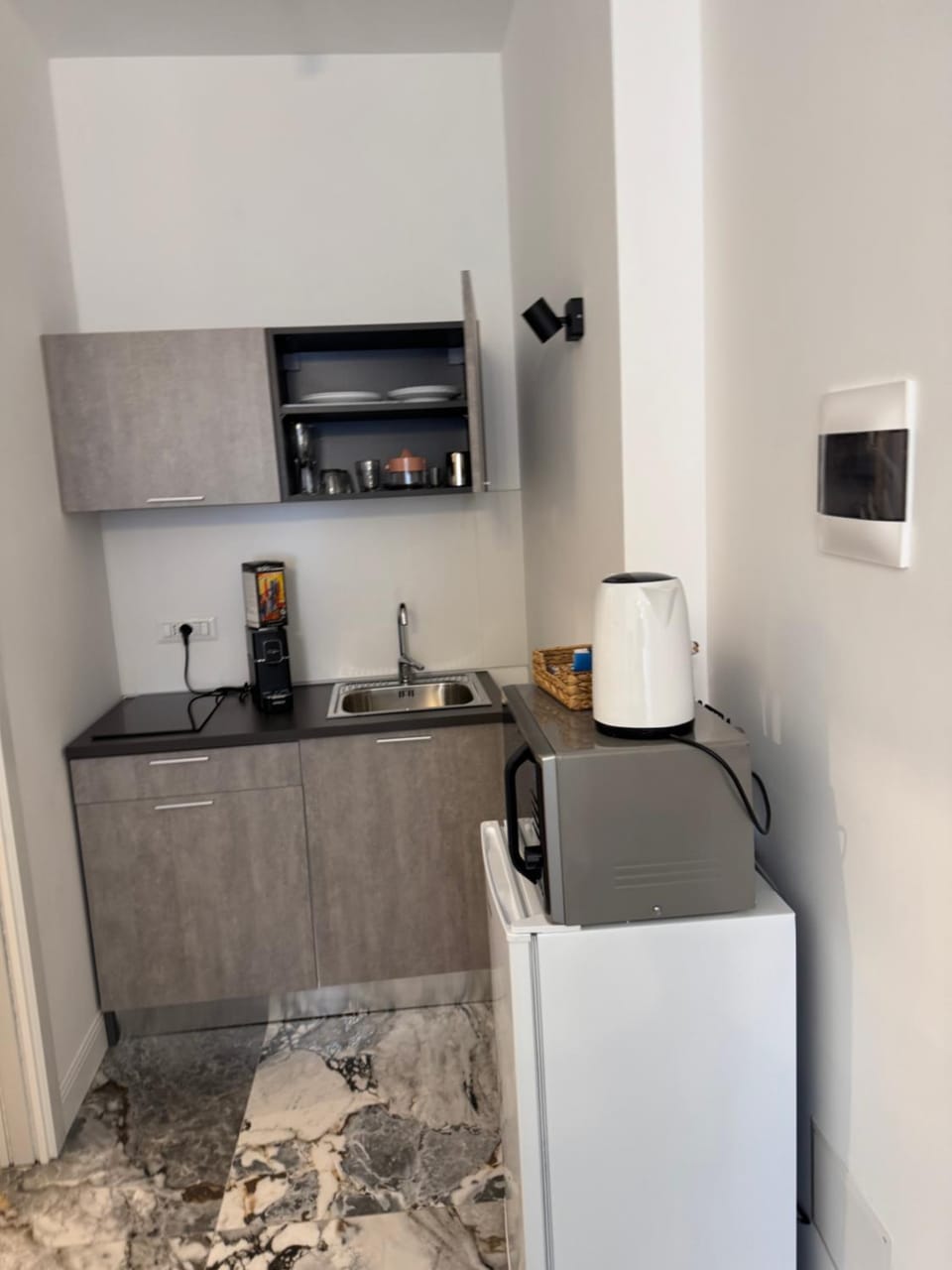 Breakfast, kitchen