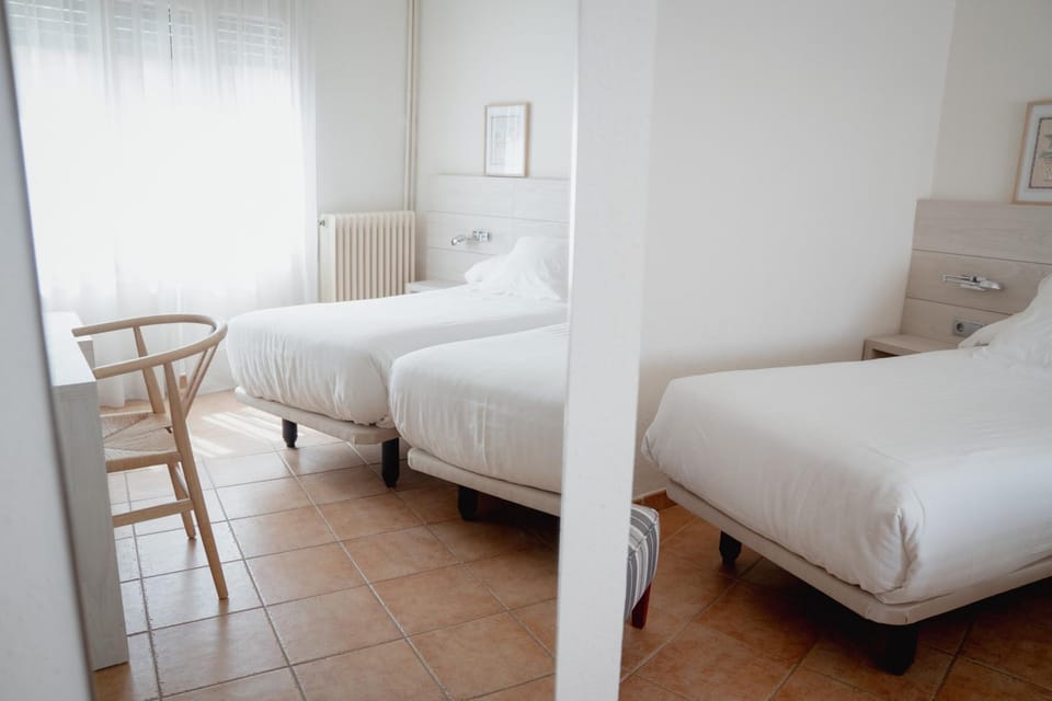 Hostal Bertran Bed and Breakfast in Pallars Jussà