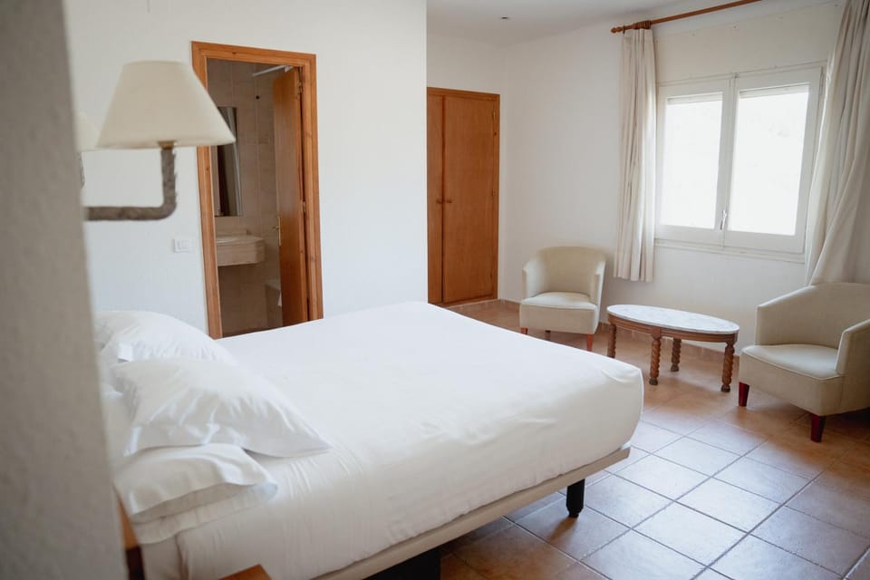 Hostal Bertran Bed and Breakfast in Pallars Jussà