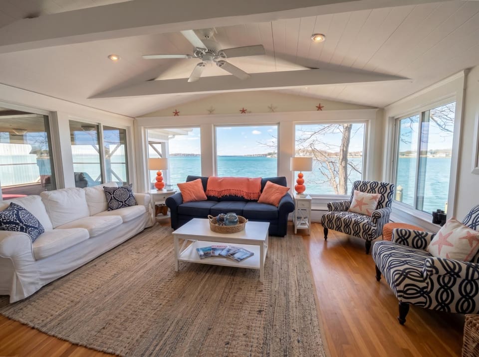 Sunset Haven House in Hull