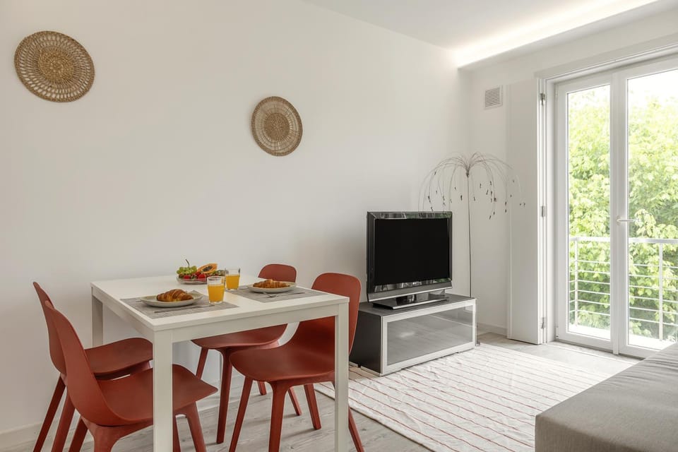 TV and multimedia, Living room, Decorative detail