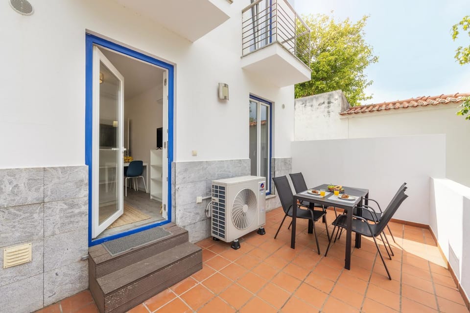 Off site, Balcony/Terrace