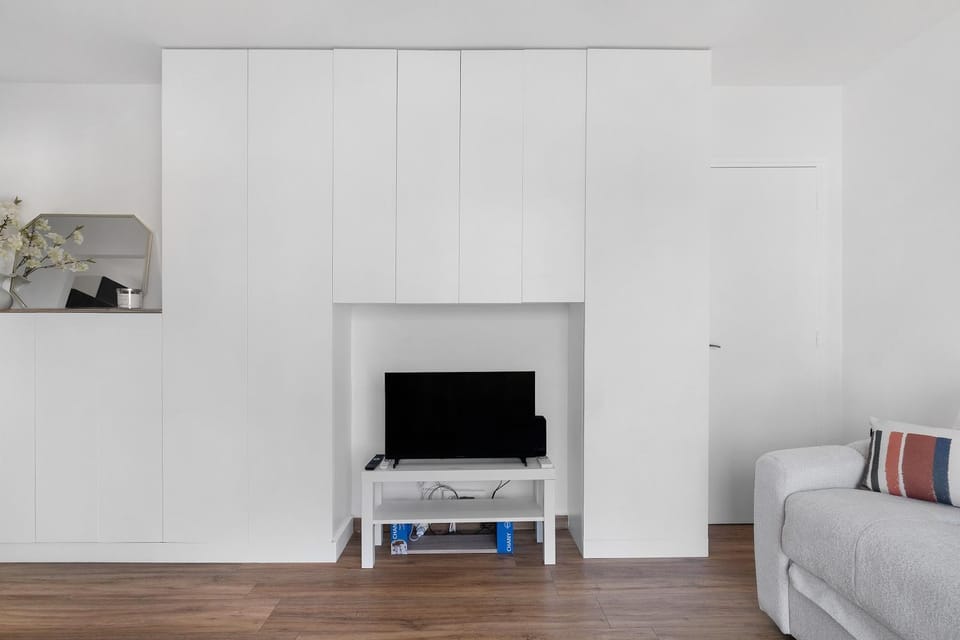 Property building, Living room