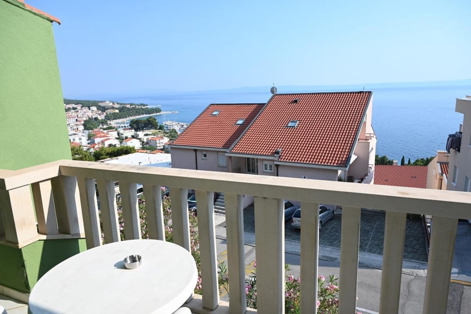 Apartmani Bella Acqua Apartment in Brela