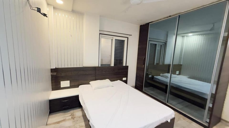 Sweetsky Luxury 3BHK Villa Terrace Sleeps 9 Villa in Maharashtra
