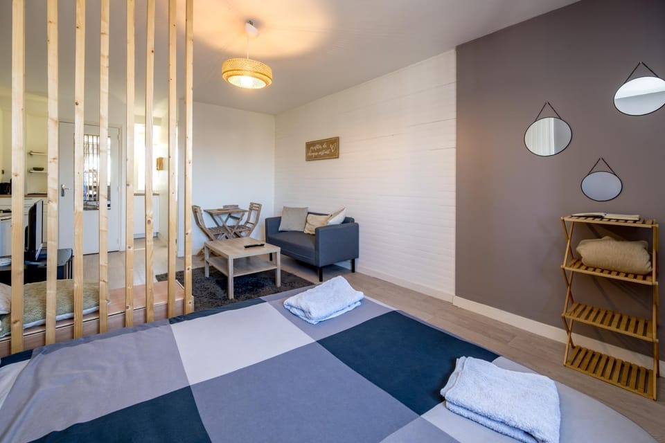 Le Boréal - Proche Centre, Moderne & Stationnement Apartment in Brittany