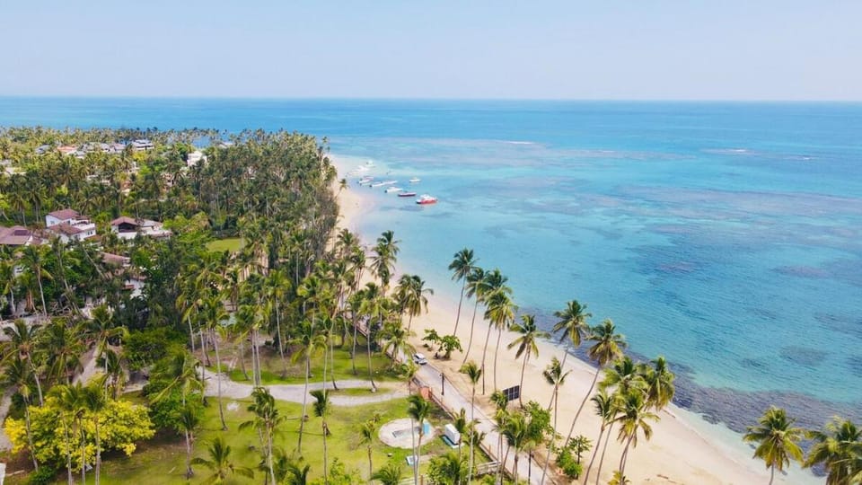 Poolside 2 Bedroom Apartment Apartment in Las Terrenas