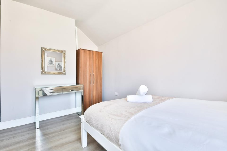 Sleek & Sunlit 1-Bed Apartment in Cardiff Apartment in Cardiff