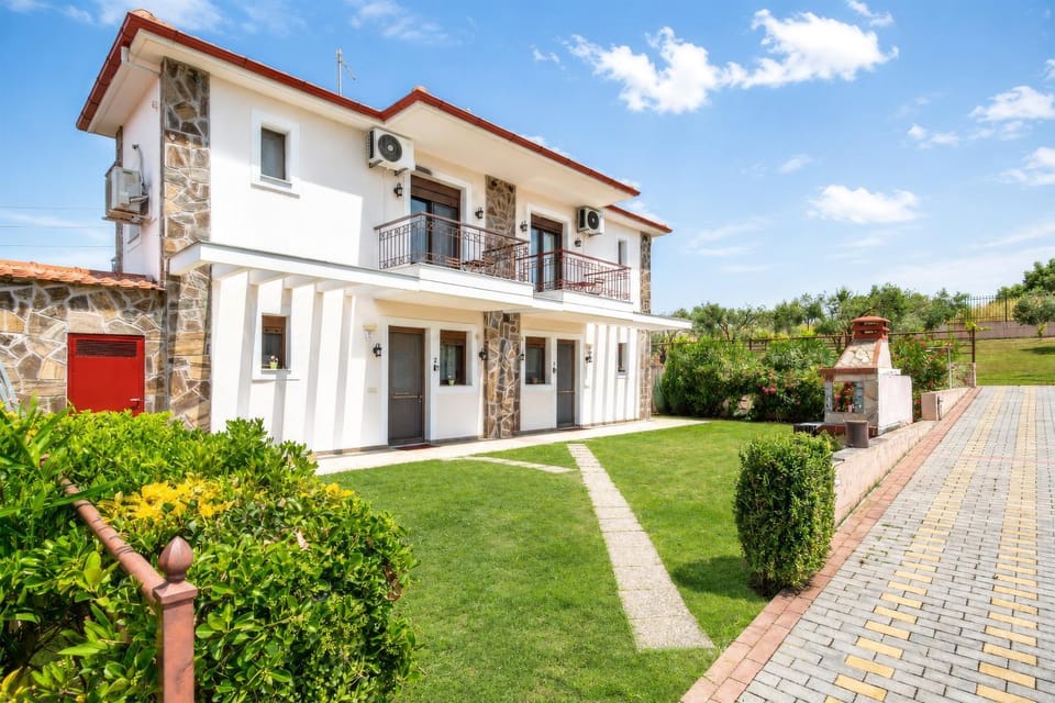 Property building, Garden
