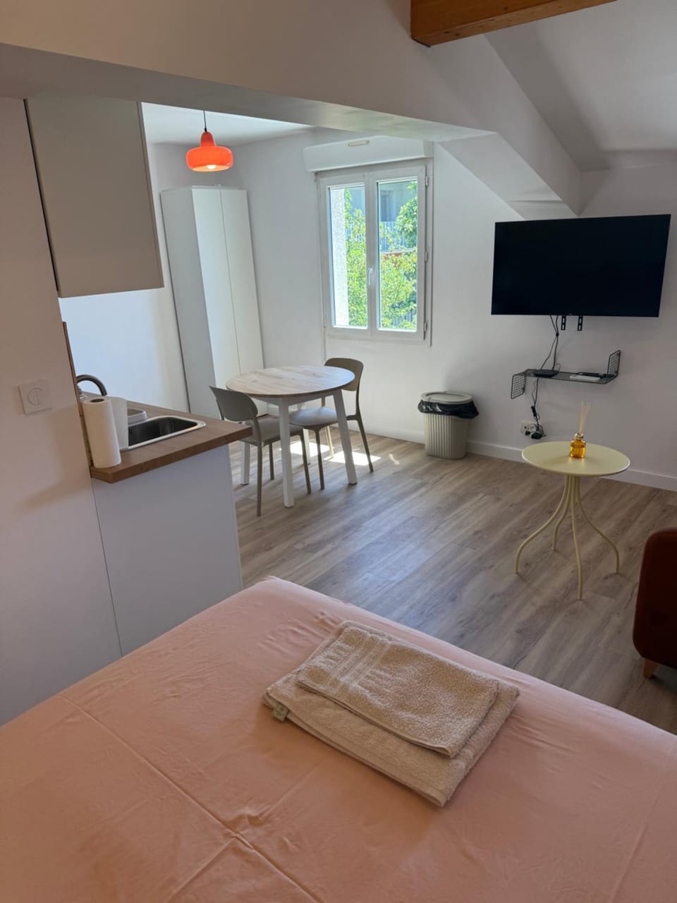Studio Ô Maé proche Village Outlet - Aéroport - St-Quentin-Fallavier Apartment in Auvergne-Rhône-Alpes