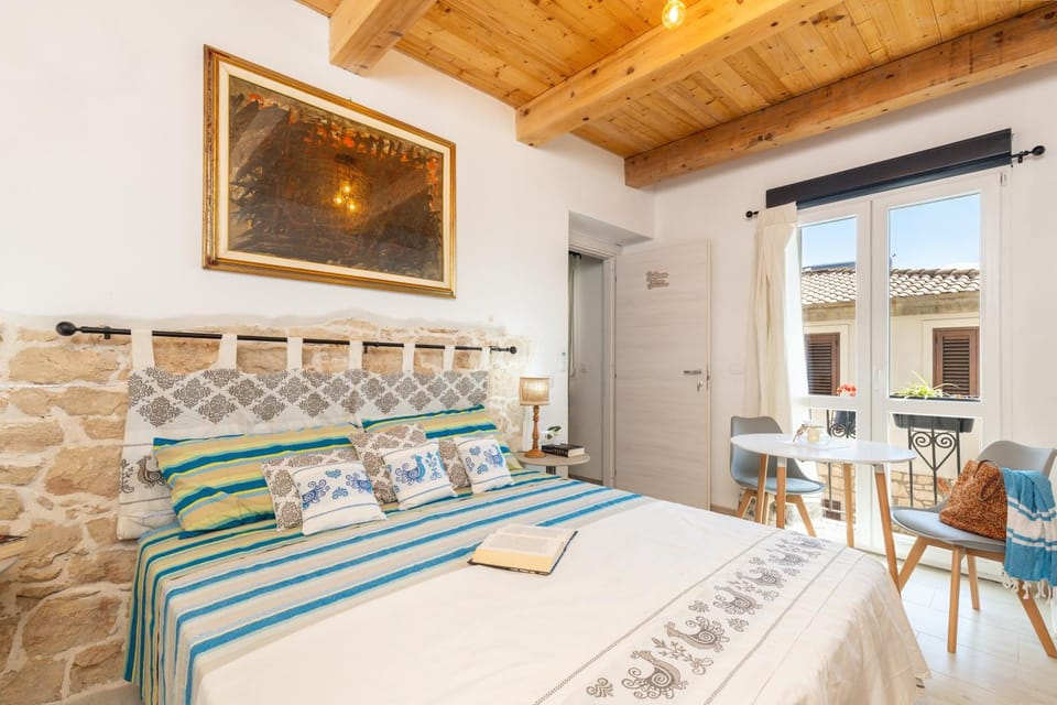 Tra Cale e Rioni Bed and Breakfast in Baunei